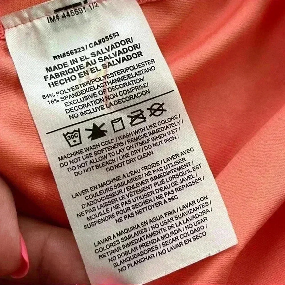 Nike Pro Coral Dri Fit V-Neck Short Sleeve Athletic Top Size M - Picture 12 of 13